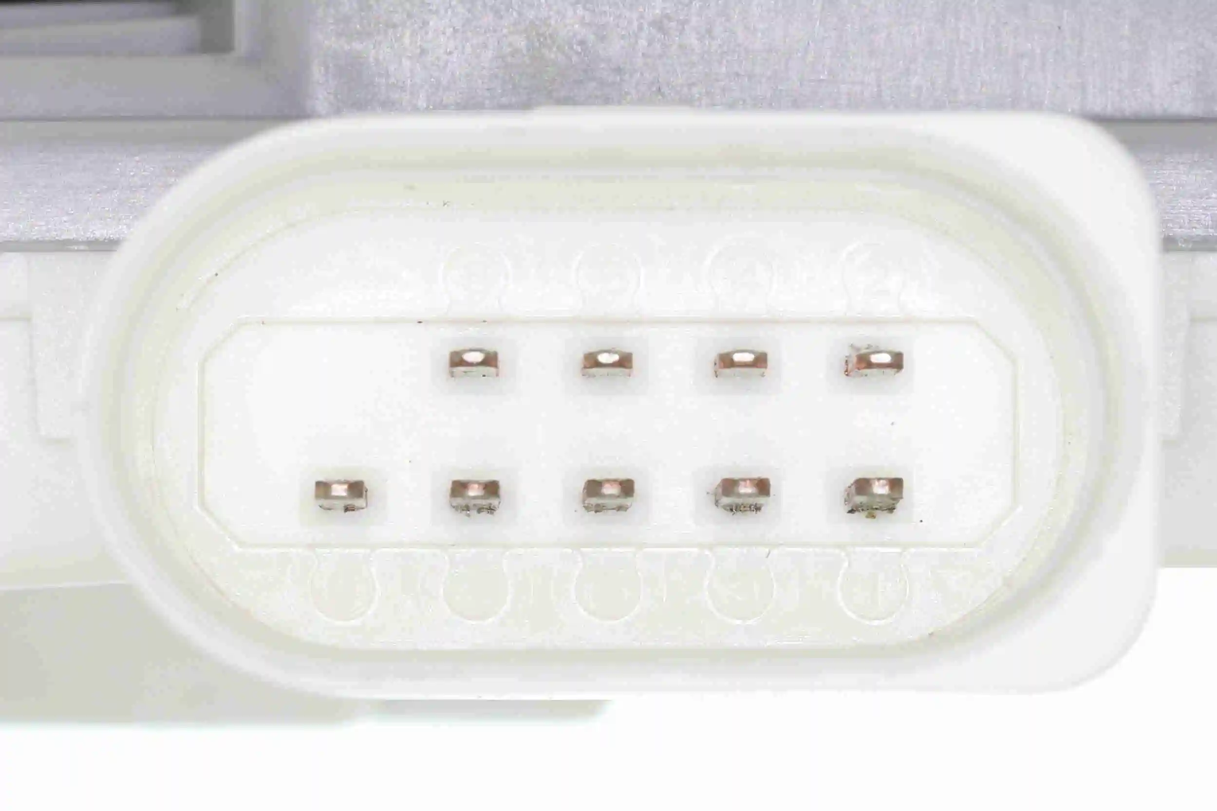 Serrure de porte VEMO V10-85-2272