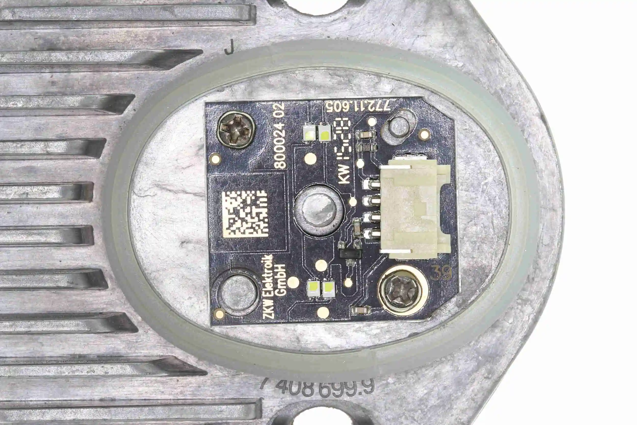 Appareil de commande, système d'éclairage VEMO V20-73-0207