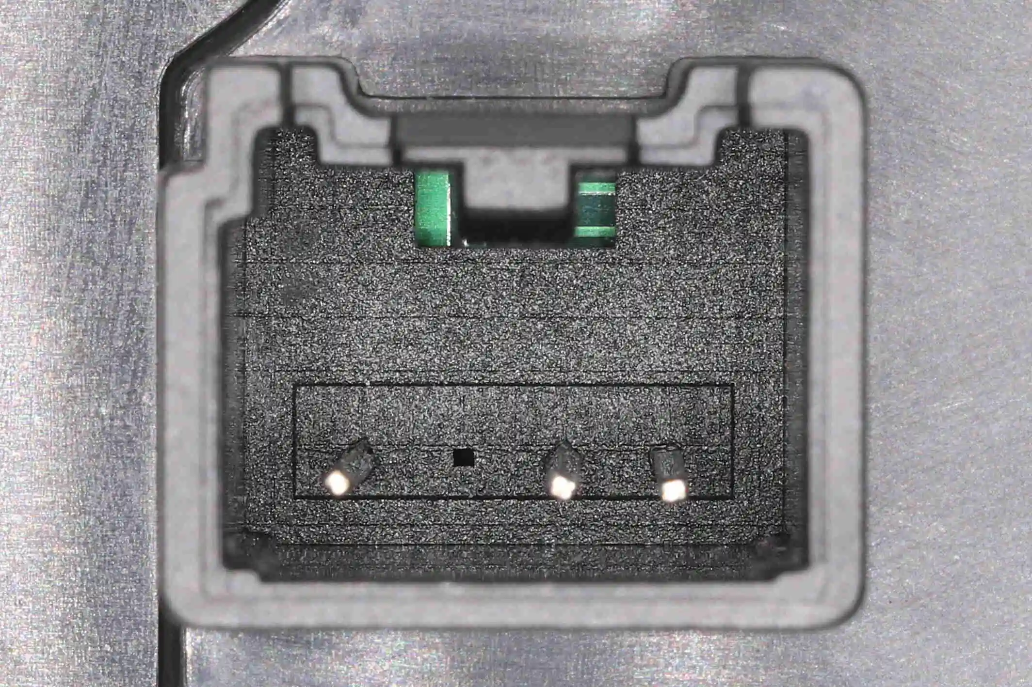 Interrupteur, lève-vitre VEMO V25-73-0057