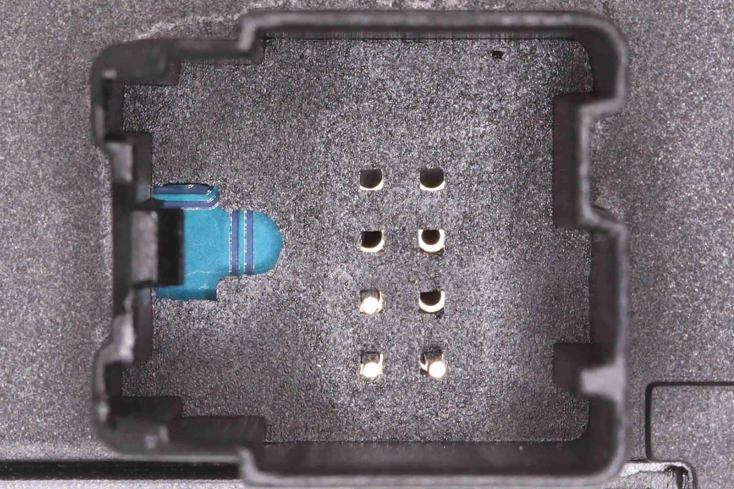 Interrupteur, lève-vitre VEMO V33-73-0106