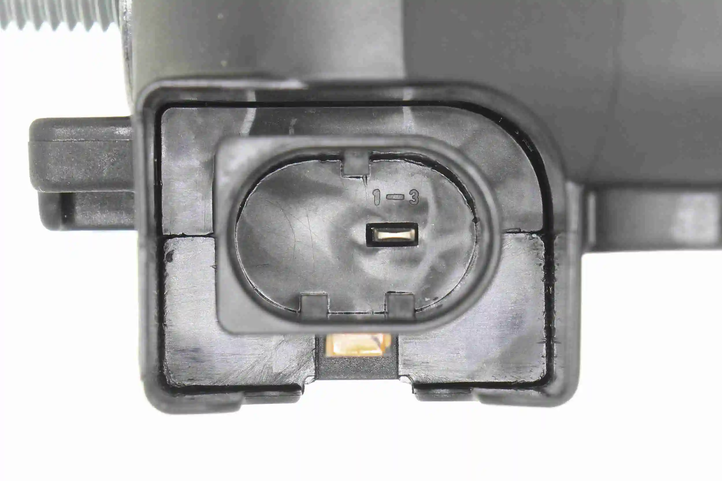 Alternateur VEMO V30-13-50004