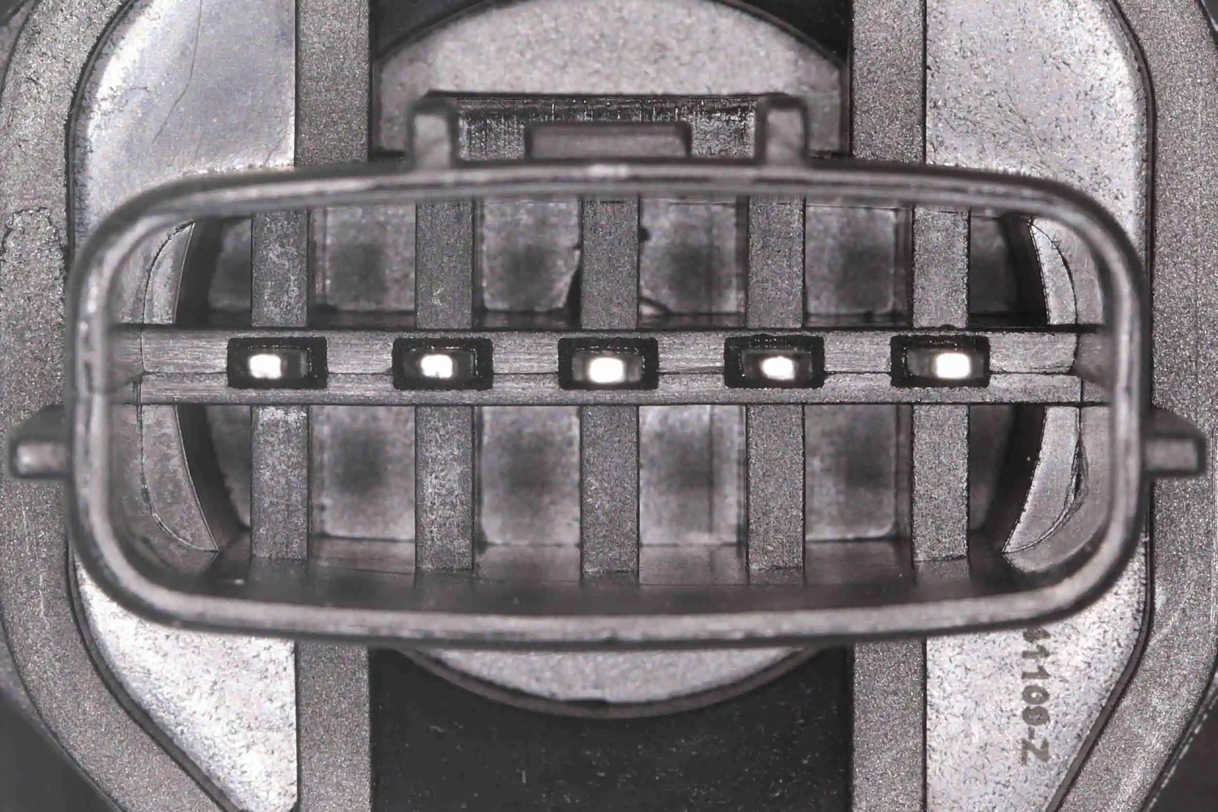 Débitmètre de masse d'air VEMO V38-72-0070