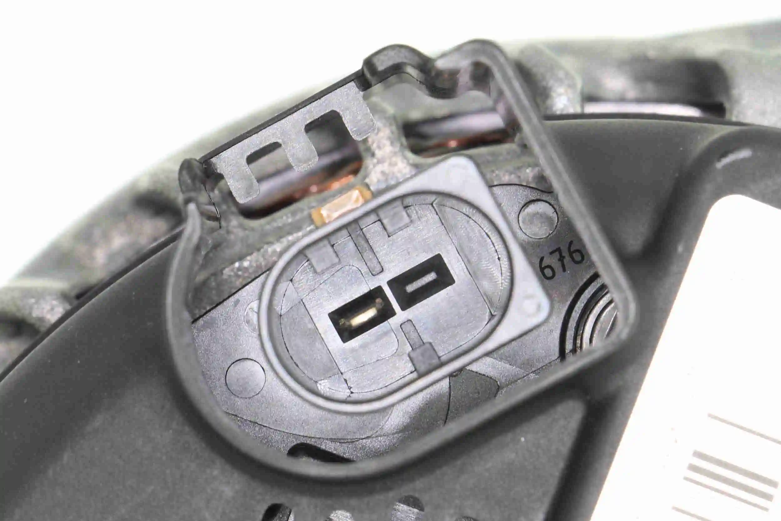 Alternateur VEMO V30-13-50037