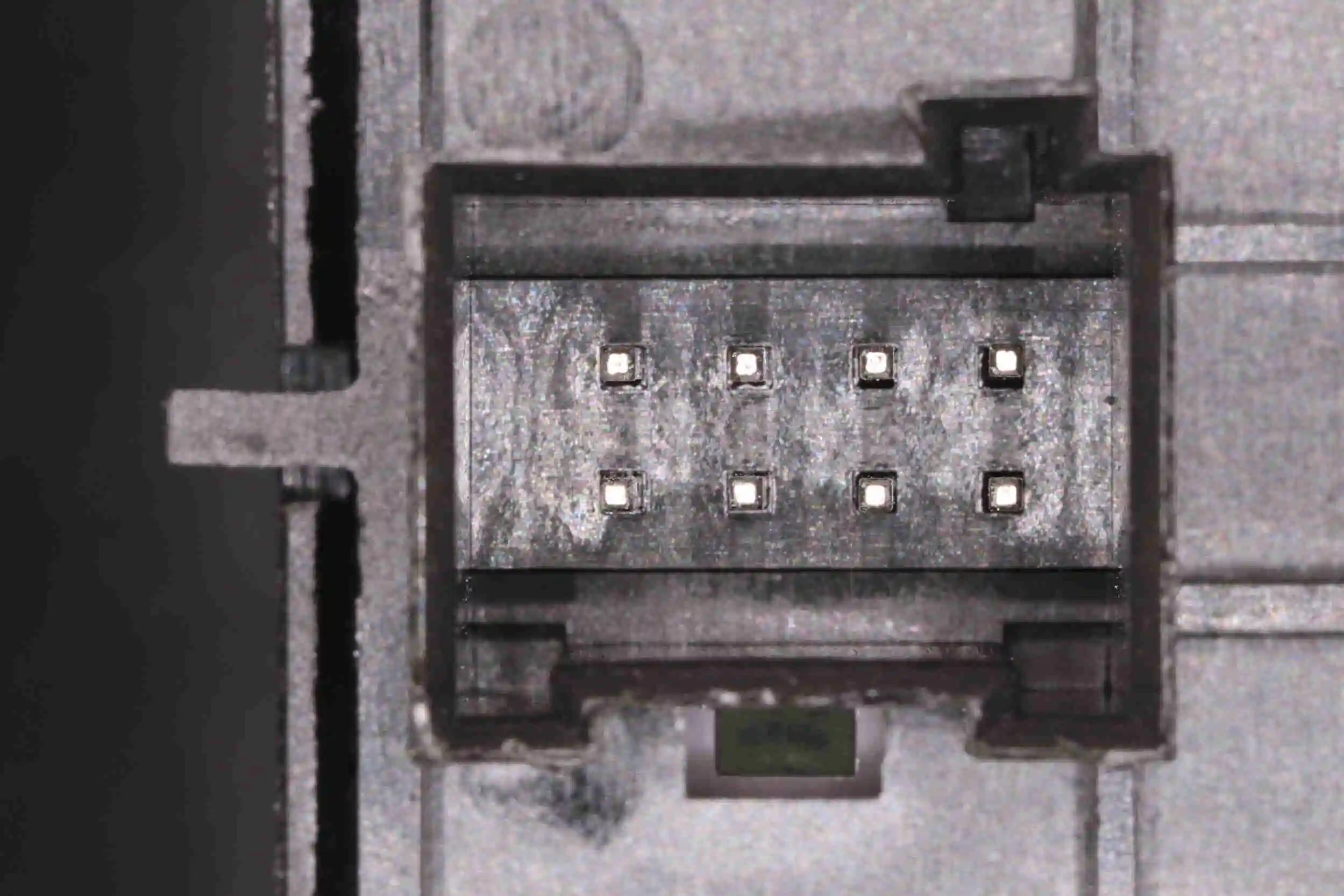 Interrupteur, lève-vitre VEMO V24-73-0071