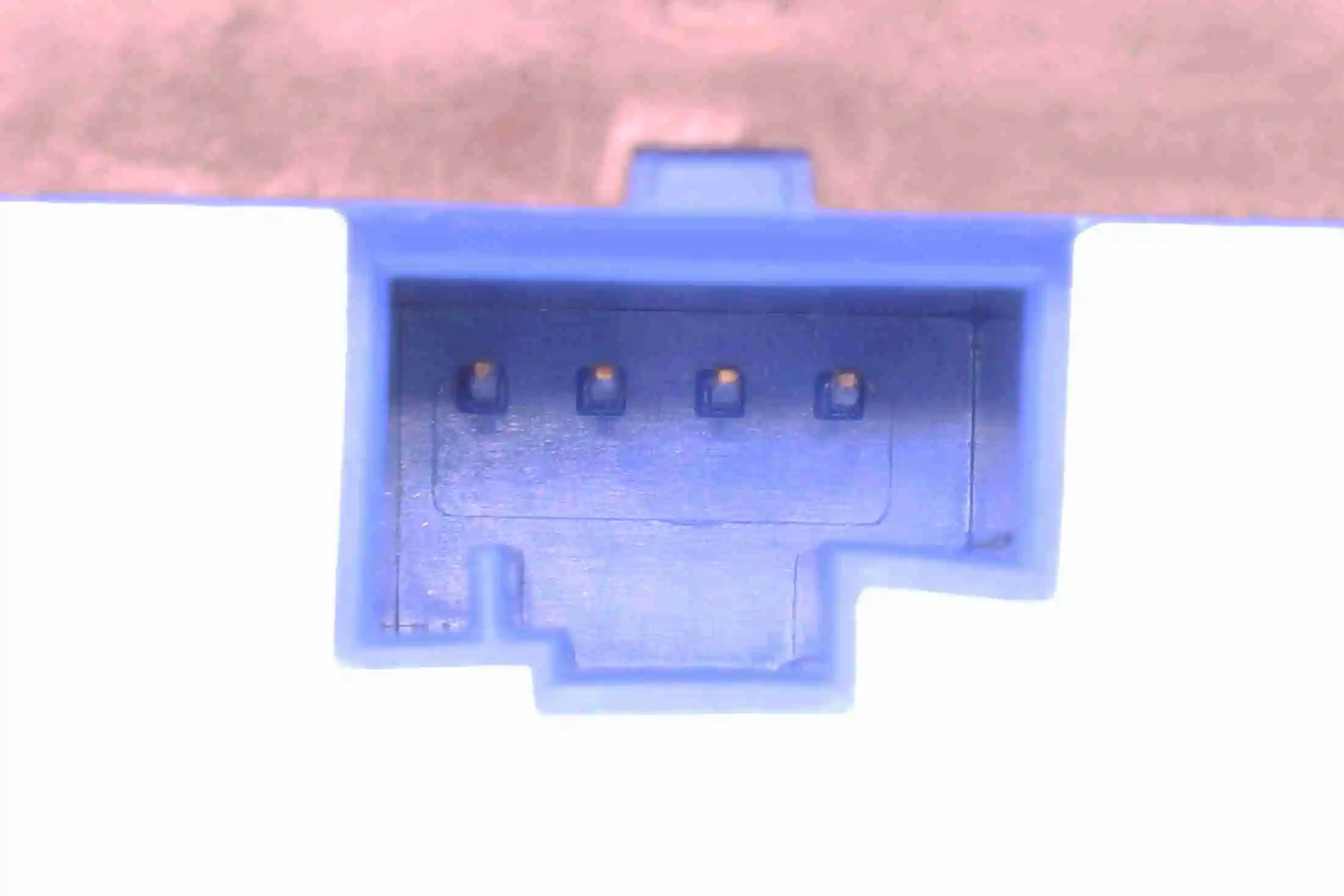 Interrupteur VEMO V10-73-0277