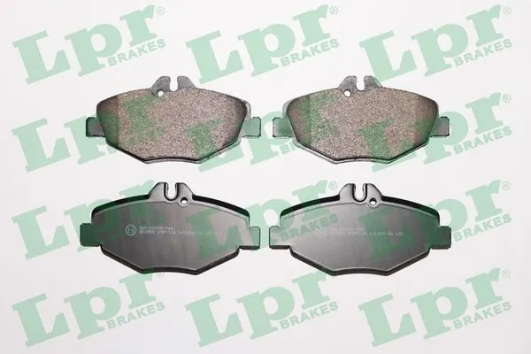 LPR 05P1124 — Колодка гальм. диск. MB E-CLASS (W211), E-CLASS KOMBI (S211) передн. (вир-во LPR)