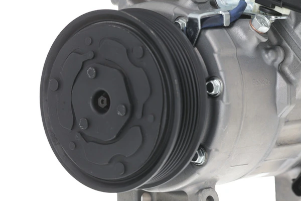 Compresseur, climatisation VALEO 690756