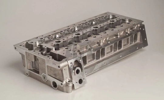 Culasse de cylindre AMC 908546K