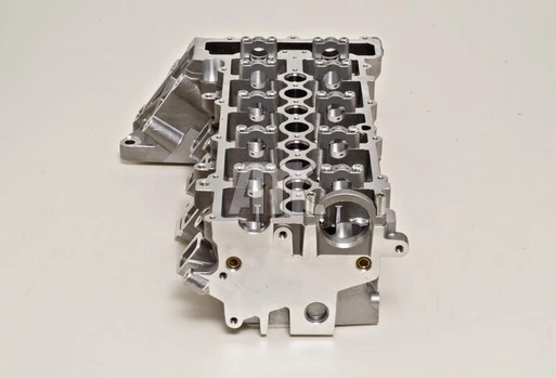 Culasse de cylindre AMC 908864