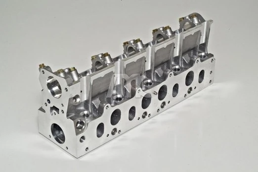 Culasse de cylindre AMC 908045K