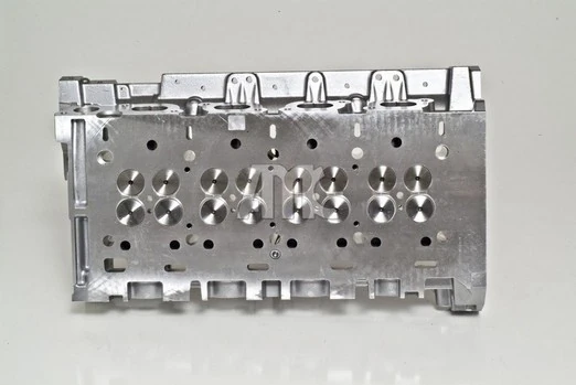 Culasse de cylindre AMC 908897