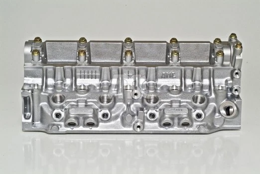 Culasse de cylindre AMC 908045K