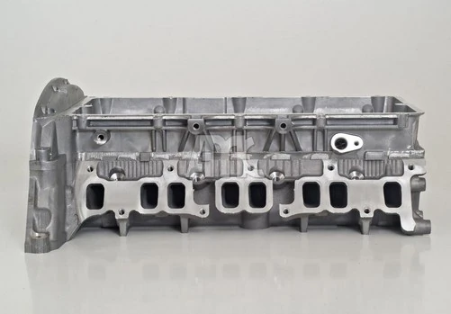 Culasse de cylindre AMC 908768K