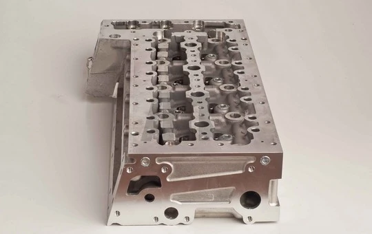 Culasse de cylindre AMC 908546K