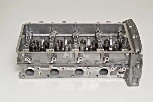 Culasse de cylindre AMC 908766K