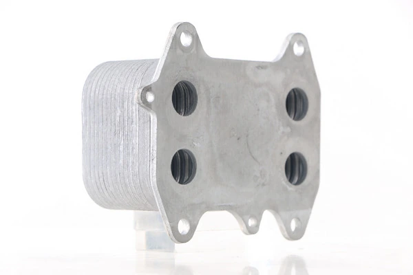 Radiateur d'huile MAHLE CLC 114 000S