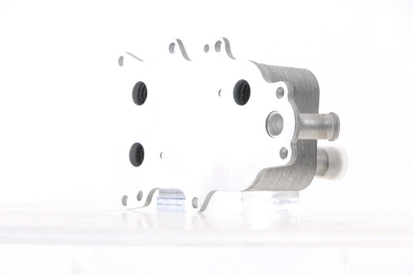 Radiateur d'huile MAHLE CLC 158 000S