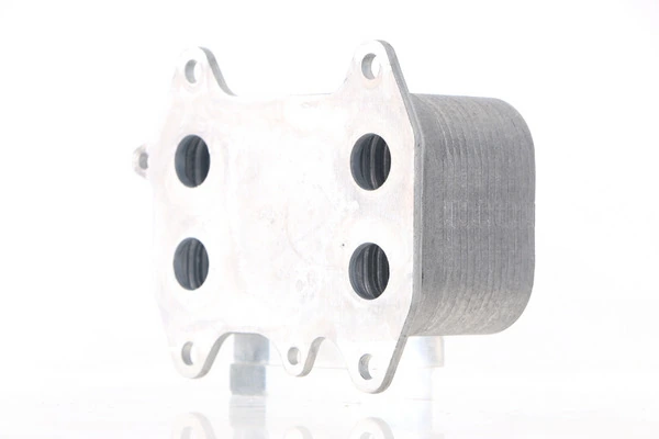 Radiateur d'huile MAHLE CLC 114 000S