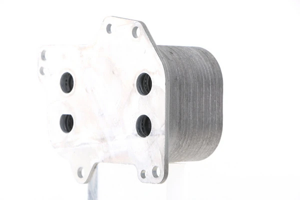 Radiateur d'huile MAHLE CLC 134 000S