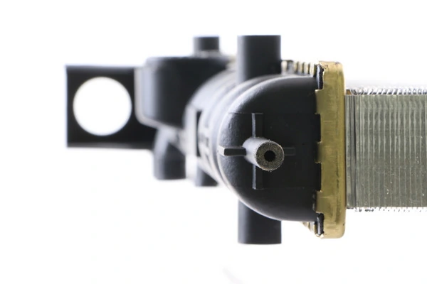 Radiateur, refroidissement du moteur MAHLE CR 1534 000S