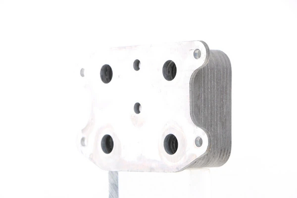 Radiateur d'huile MAHLE CLC 140 000S