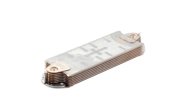 Radiateur d'huile MAHLE CLC 211 000P