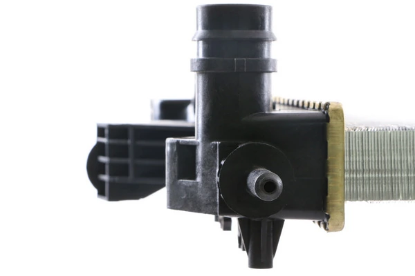 Radiateur, refroidissement du moteur MAHLE CR 881 000S