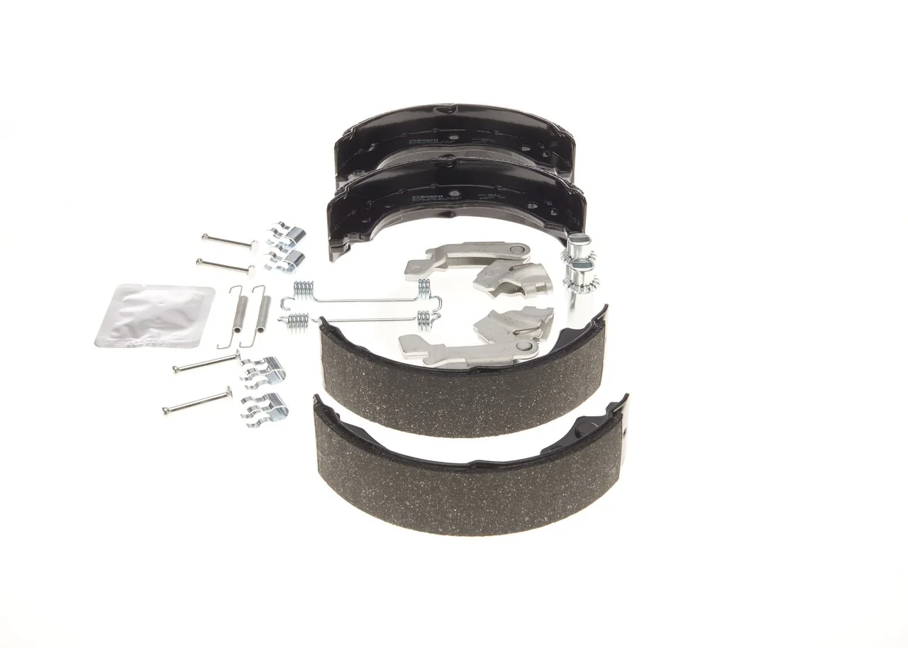 Jeu de mâchoires de frein, frein de stationnement BOSCH 0 204 113 821