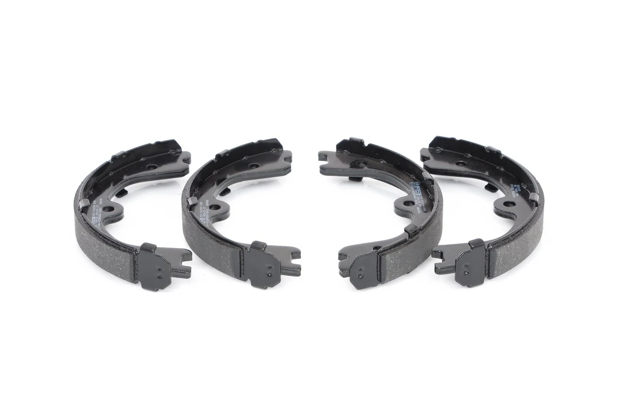 Колодки гальмівні барабанні BOSCH 0 986 487 930 для Infiniti Q50, M, Nissan GT-R та інших