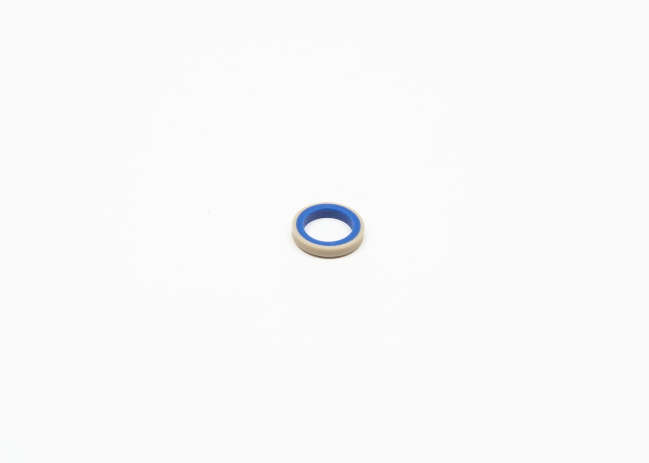 Joint, enjoliveur du projecteur principal