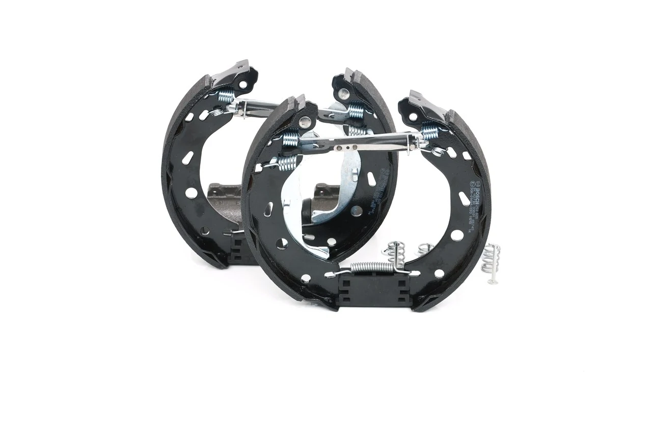 Jeu de mâchoires de frein BOSCH 0 204 114 130