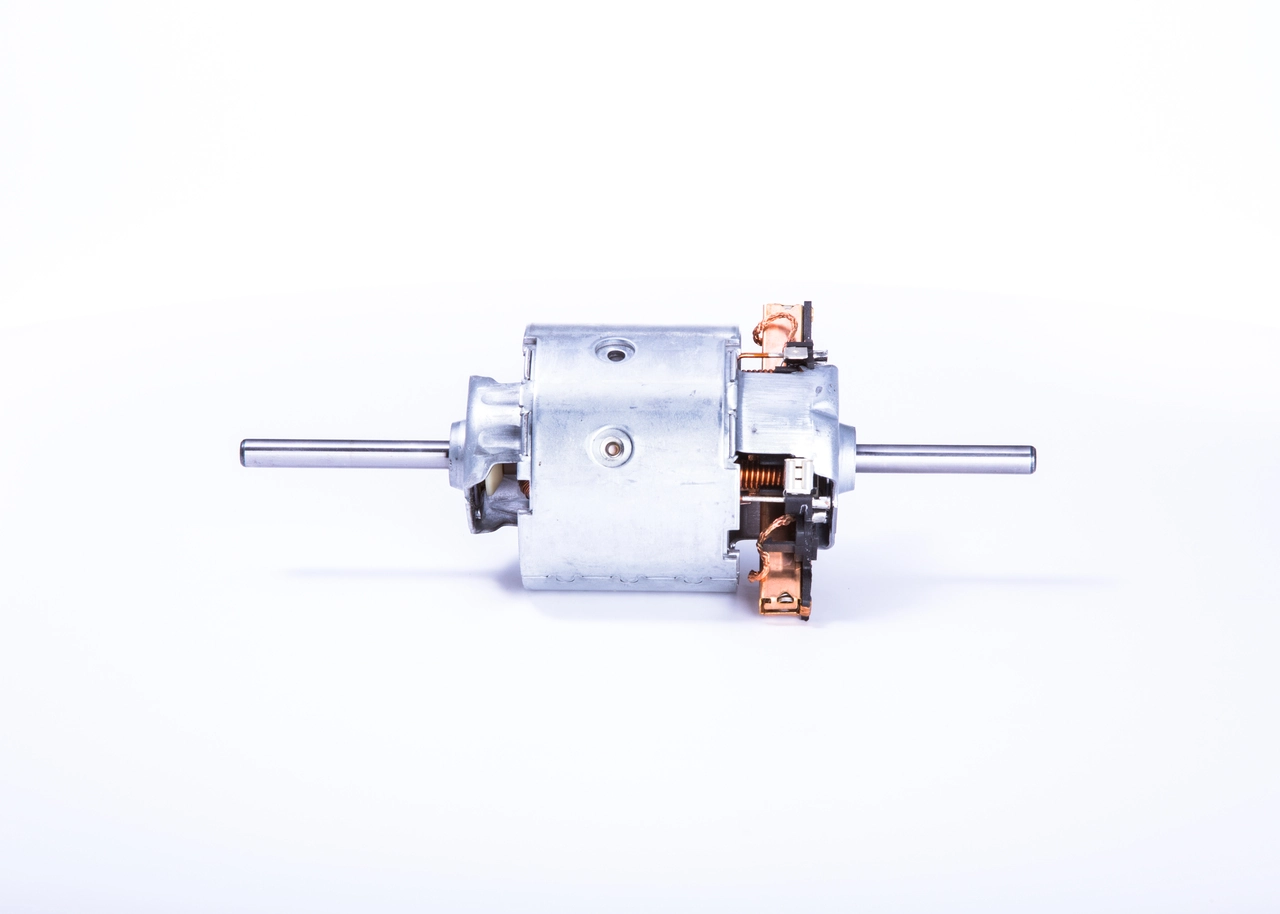 Moteur électrique, pulseur d'air habitacle