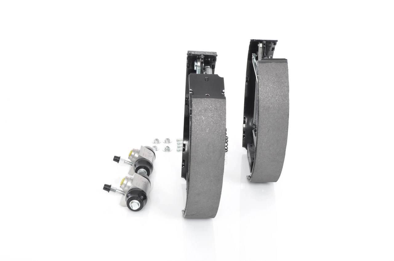 Jeu de mâchoires de frein BOSCH 0 204 114 634