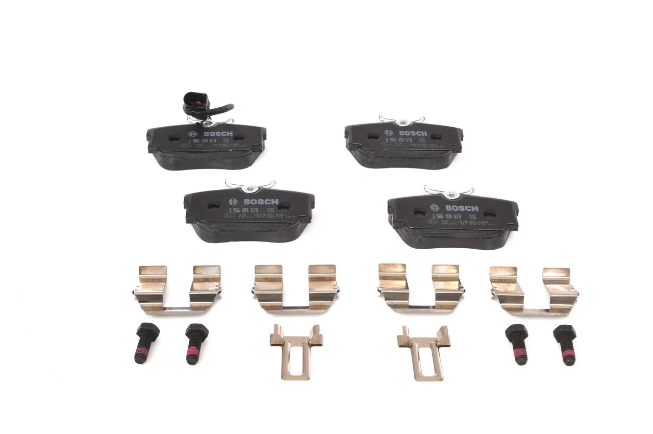 Комплект гальмівних колодок BOSCH задні (0986494619)