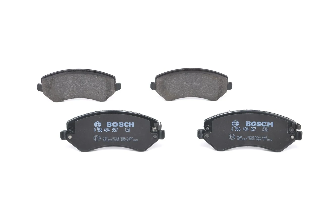 Комплект гальмівних колодок BOSCH передні (0986494357)