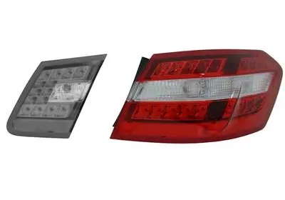 Tail Light Assembly
