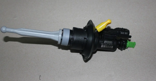 POMPA SPRZĘGŁA PEUGEOT 308 1,2HTP, 1,6 HDI 13-