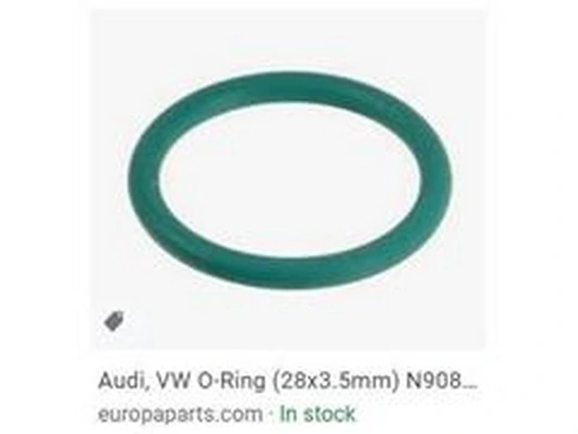 USZCZELKA POMPY WODY VW TOUAREG 06-