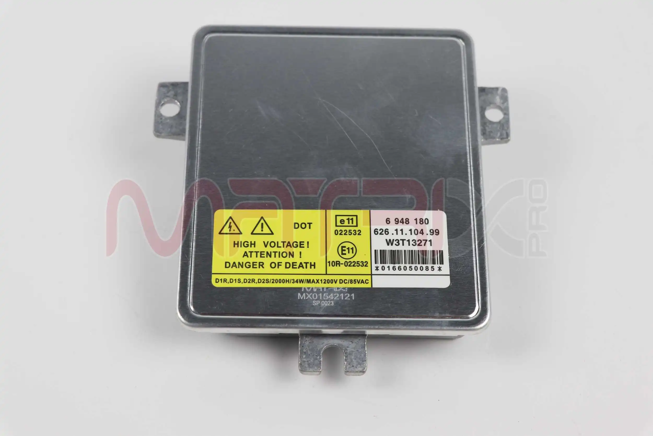 Ignitor, gas discharge lamp