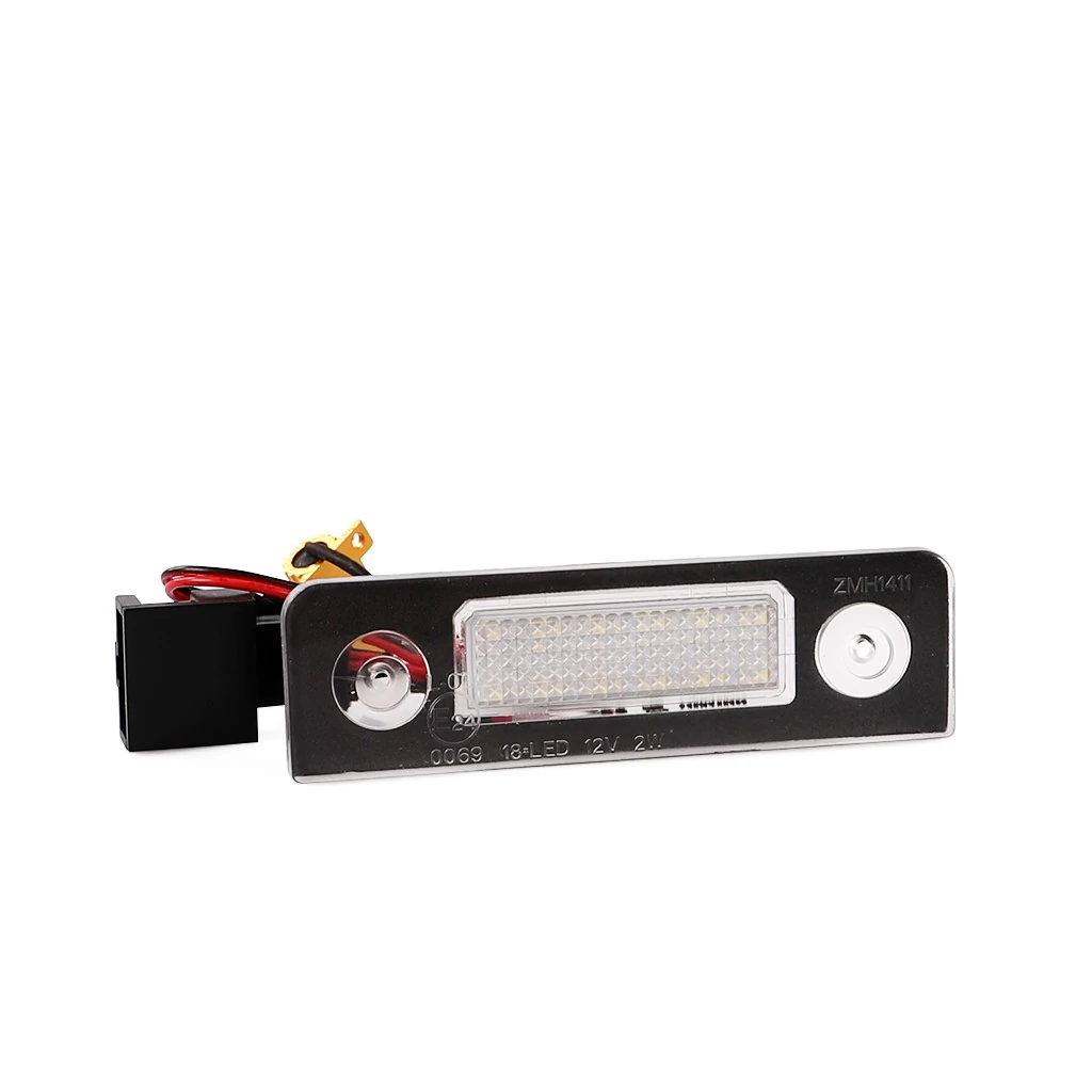 Feu éclaireur de plaque M-Tech CLP022