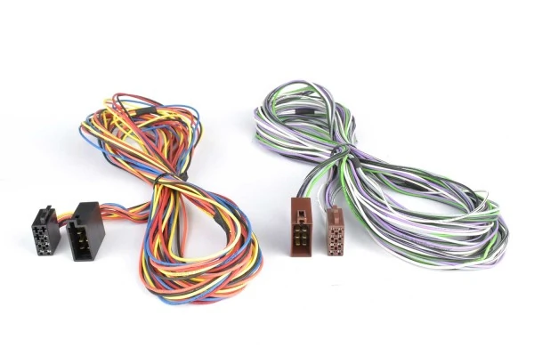 Adapter cable, car radio