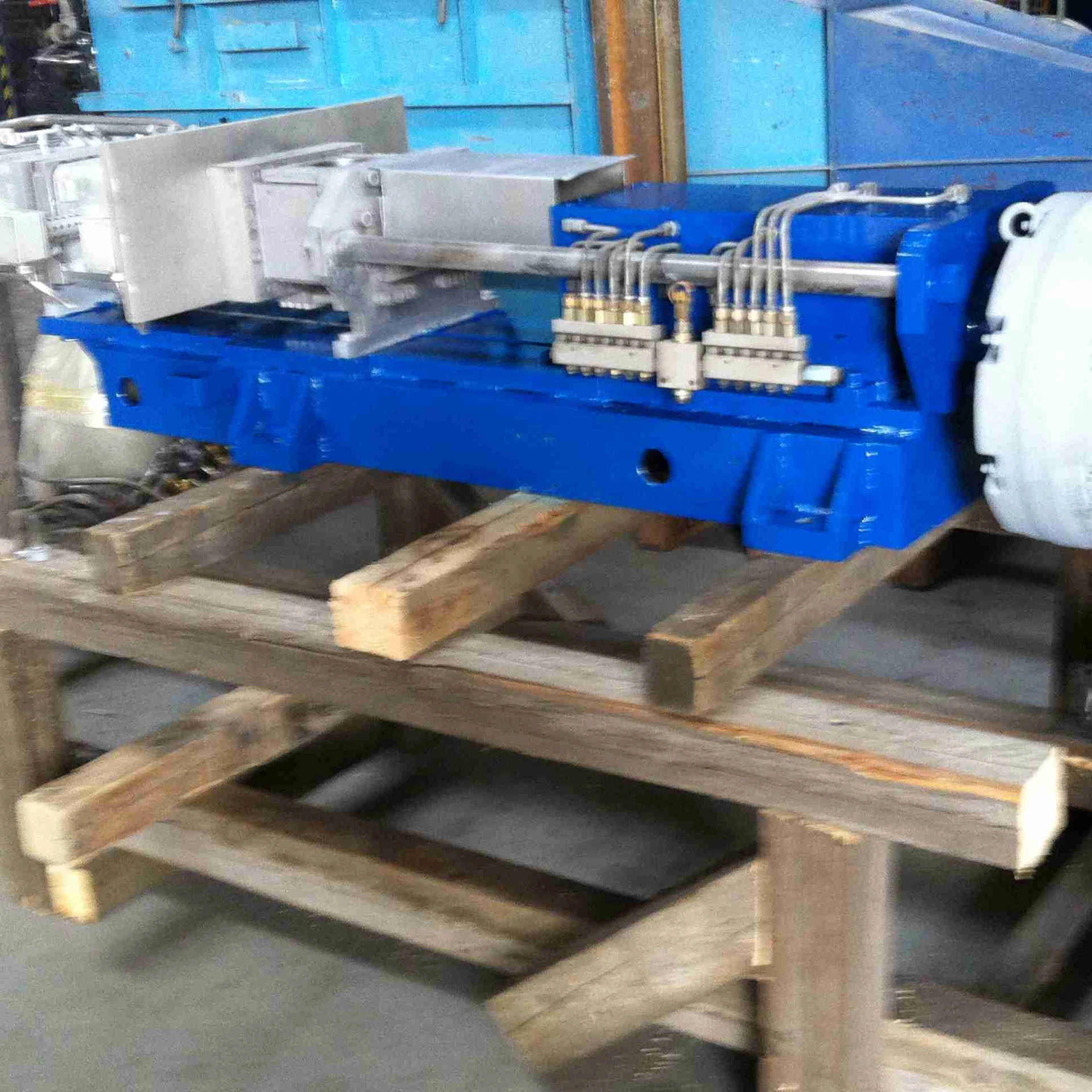 Coperion ZSK 83 - Image 15