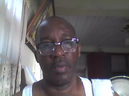 Edward Henderson review on Udimi solo ads