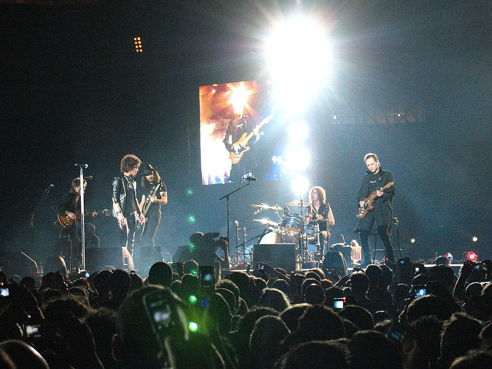 Heroes Del Silencio