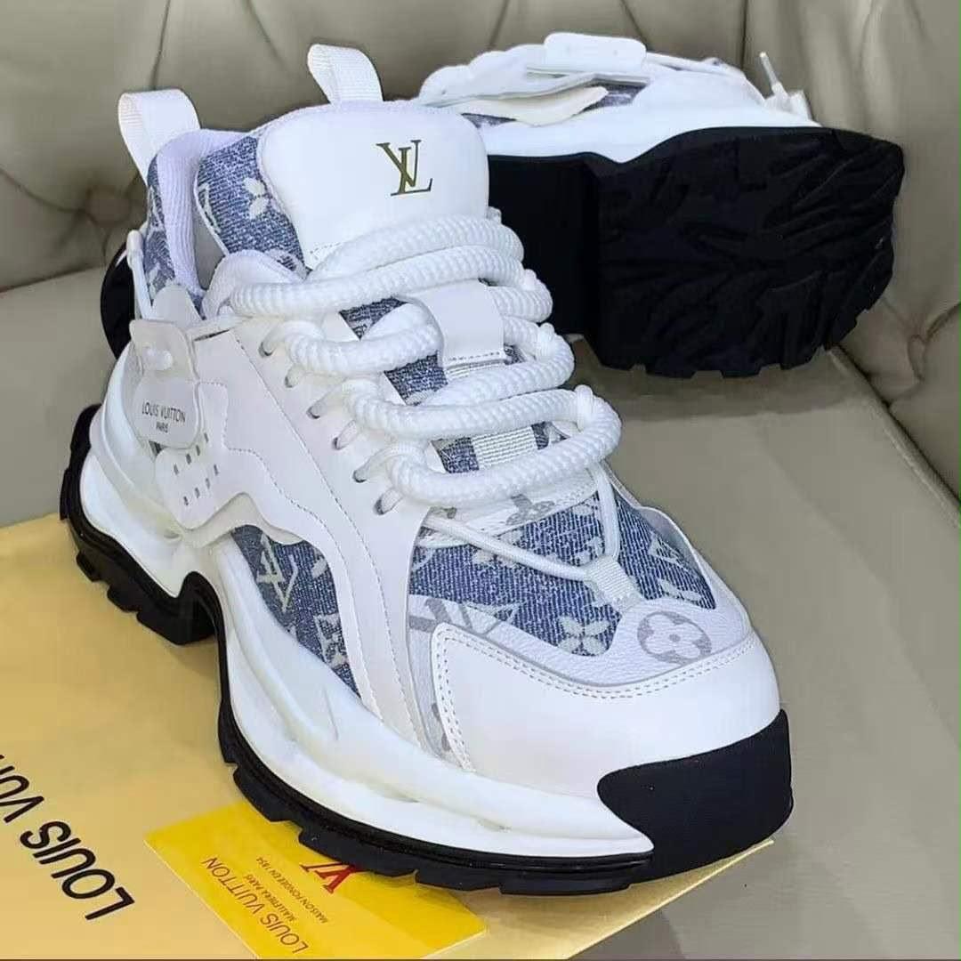 Men's Chunky Fashion Sneakers, White & Black Monogram-Style Casual Shoes, Cushioned Platform Sneakers, Streetwear Trainers