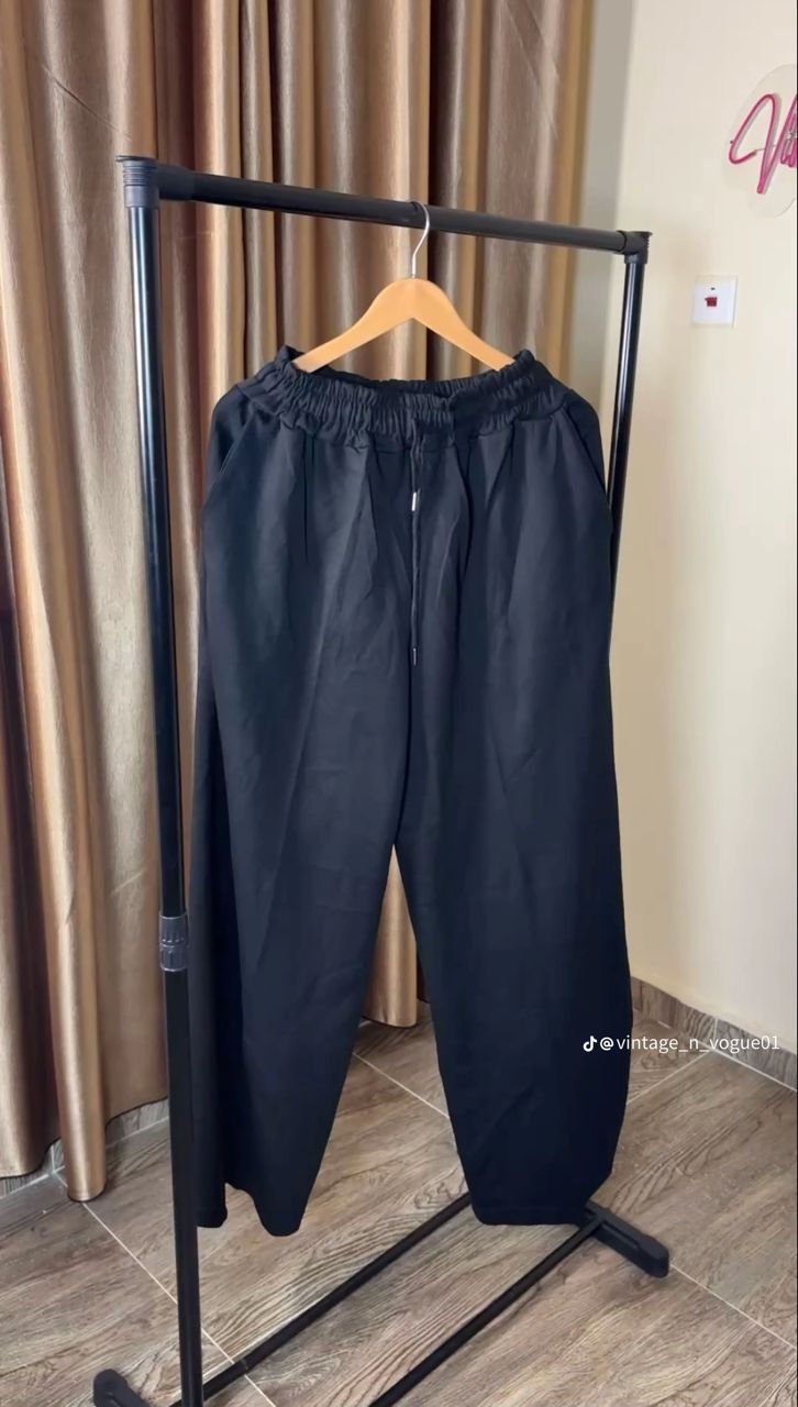 Plain joggers