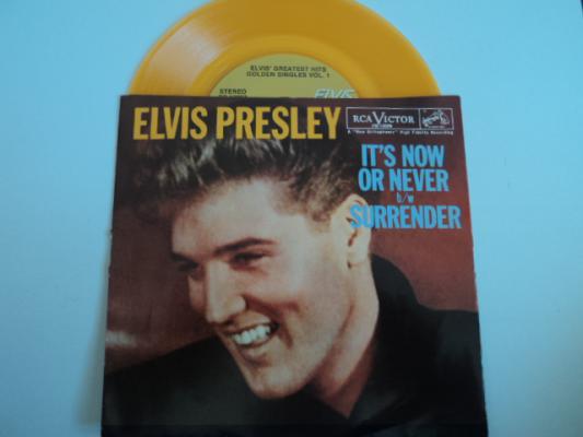 Elvis' Greatest Hits Golden Singles Vol1