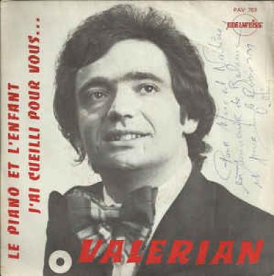 Le Piano Et L'enfant / J'ai Cueilli Pour Vous ...