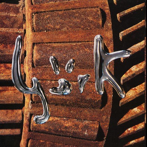 New Bjork - Violently Happy