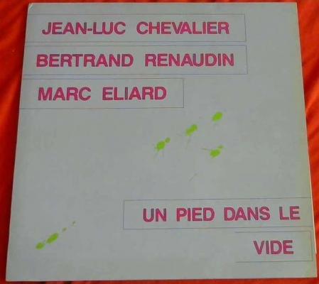 Un Pied Dans Le Vide